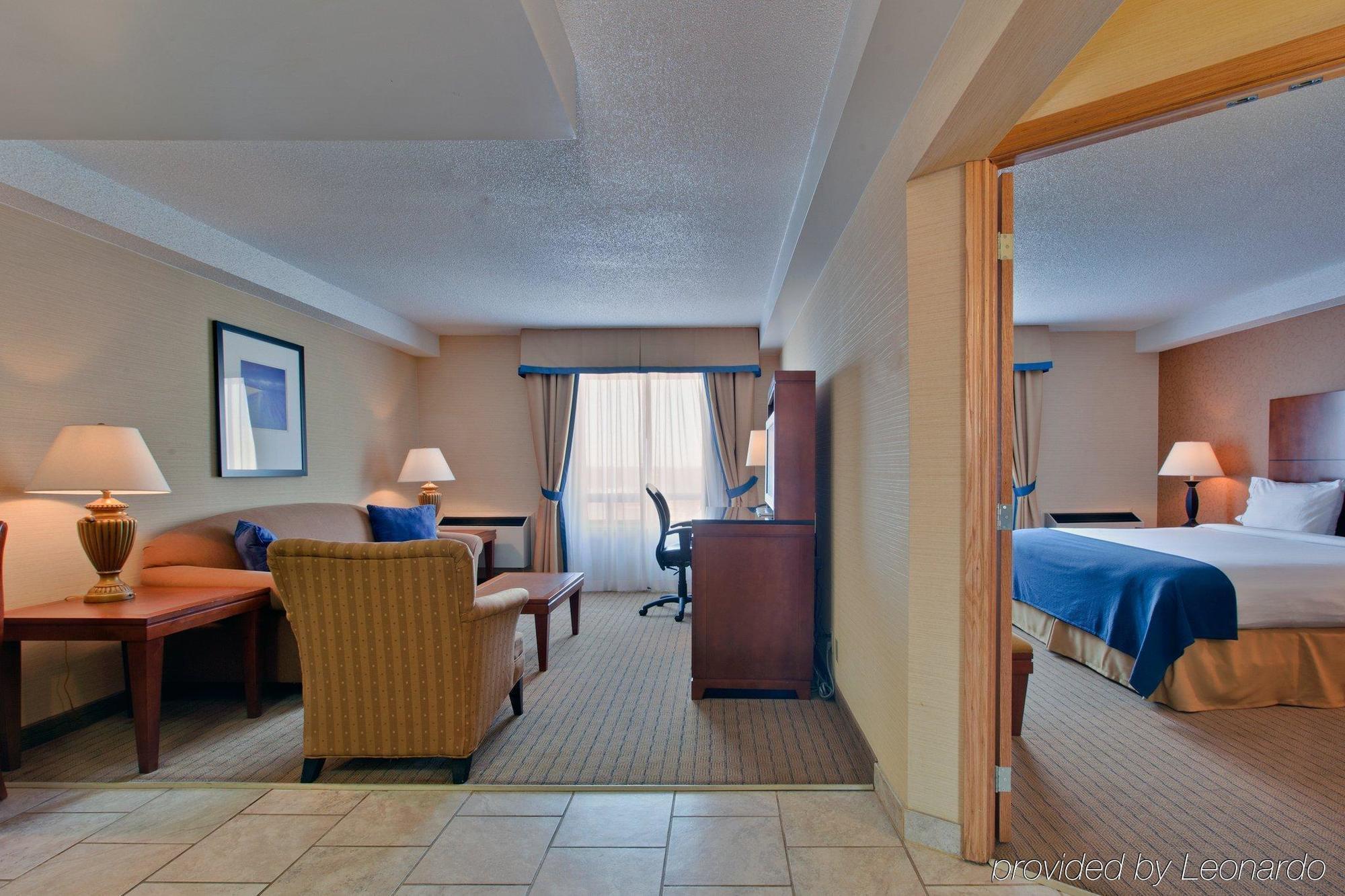 Sandman Hotel & Suites London Downtown Phòng bức ảnh