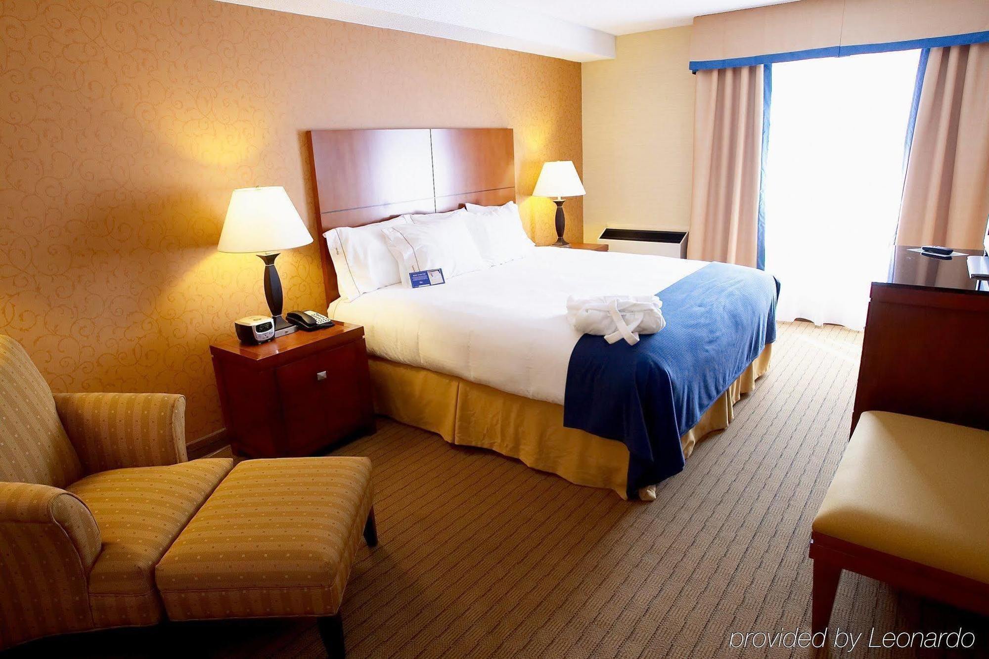 Sandman Hotel & Suites London Downtown Phòng bức ảnh